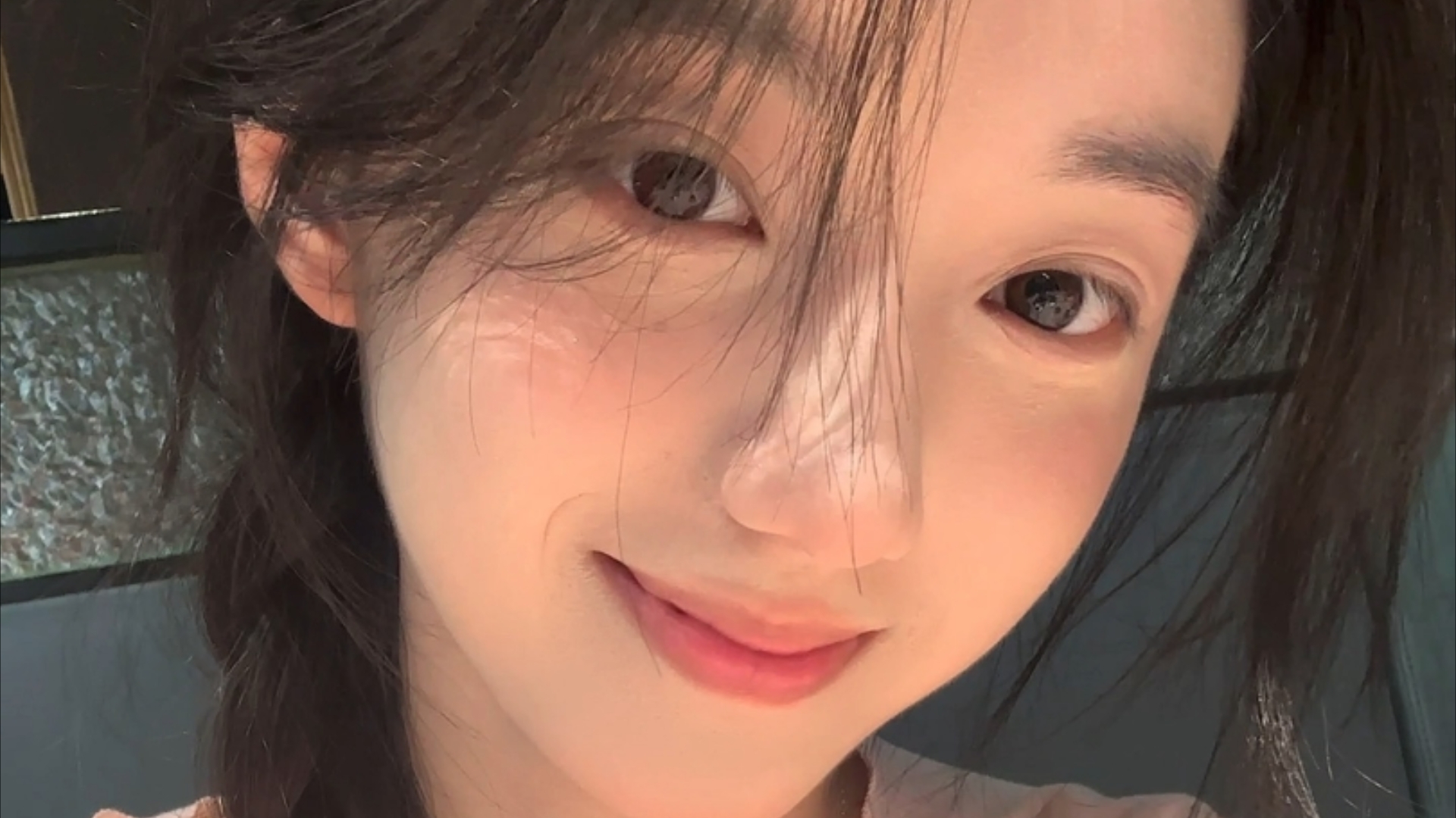 截至今年上半年，已有2128.4万人次享受免出示证件“刷脸”通关便利